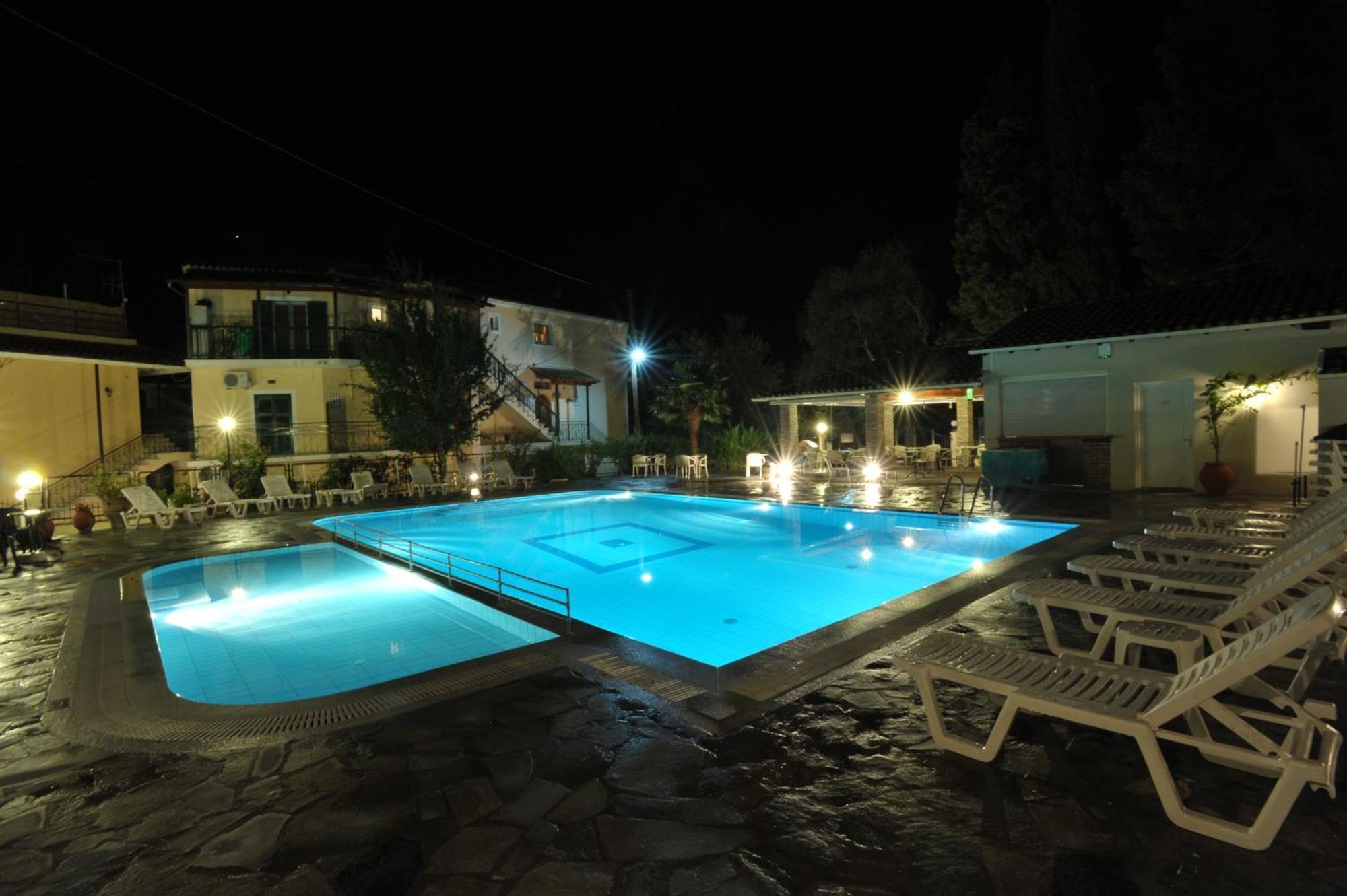 Elli Marina Studios And Apartments Benitses  Exterior photo